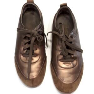 Vionic Womens Sz 6  Brown Suede Orthaheel Technololgy Grunge Low Top Sneakers